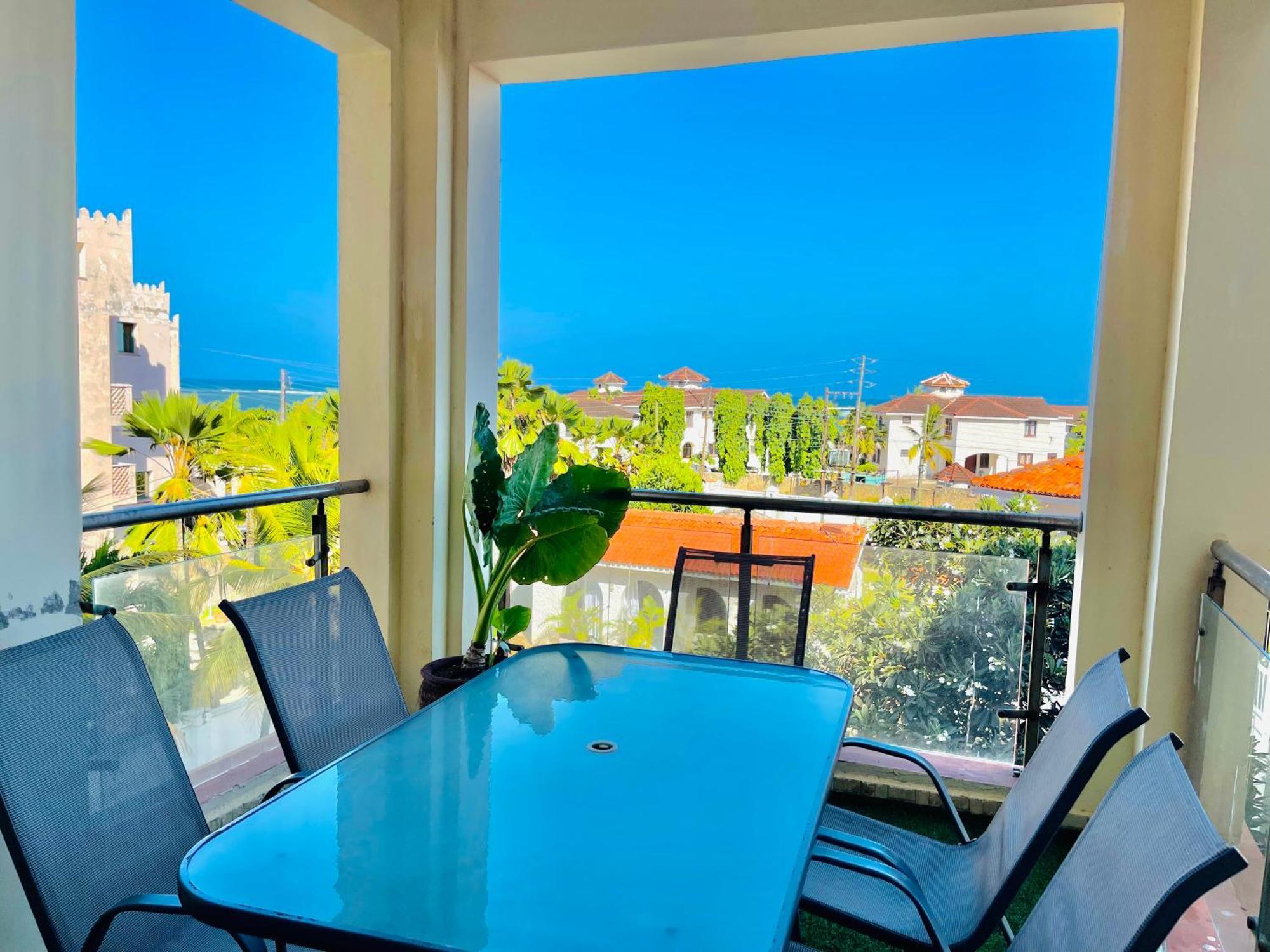 Bed and Breakfast Elna'S Nyali - Work & Unwind - Pool, Sea Views, Ac & Fast Wi-Fi Момбаса Екстер'єр фото