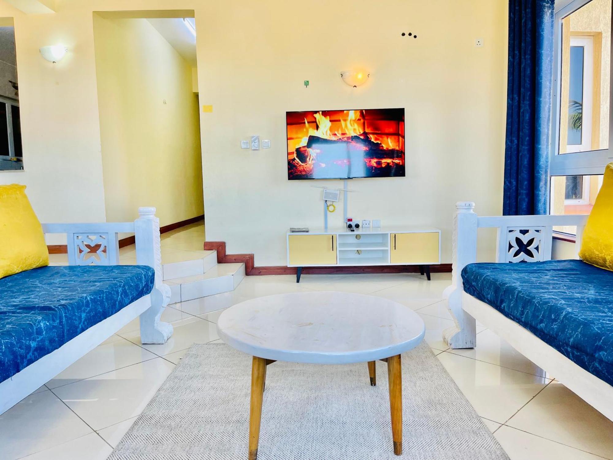 Bed and Breakfast Elna'S Nyali - Work & Unwind - Pool, Sea Views, Ac & Fast Wi-Fi Момбаса Екстер'єр фото