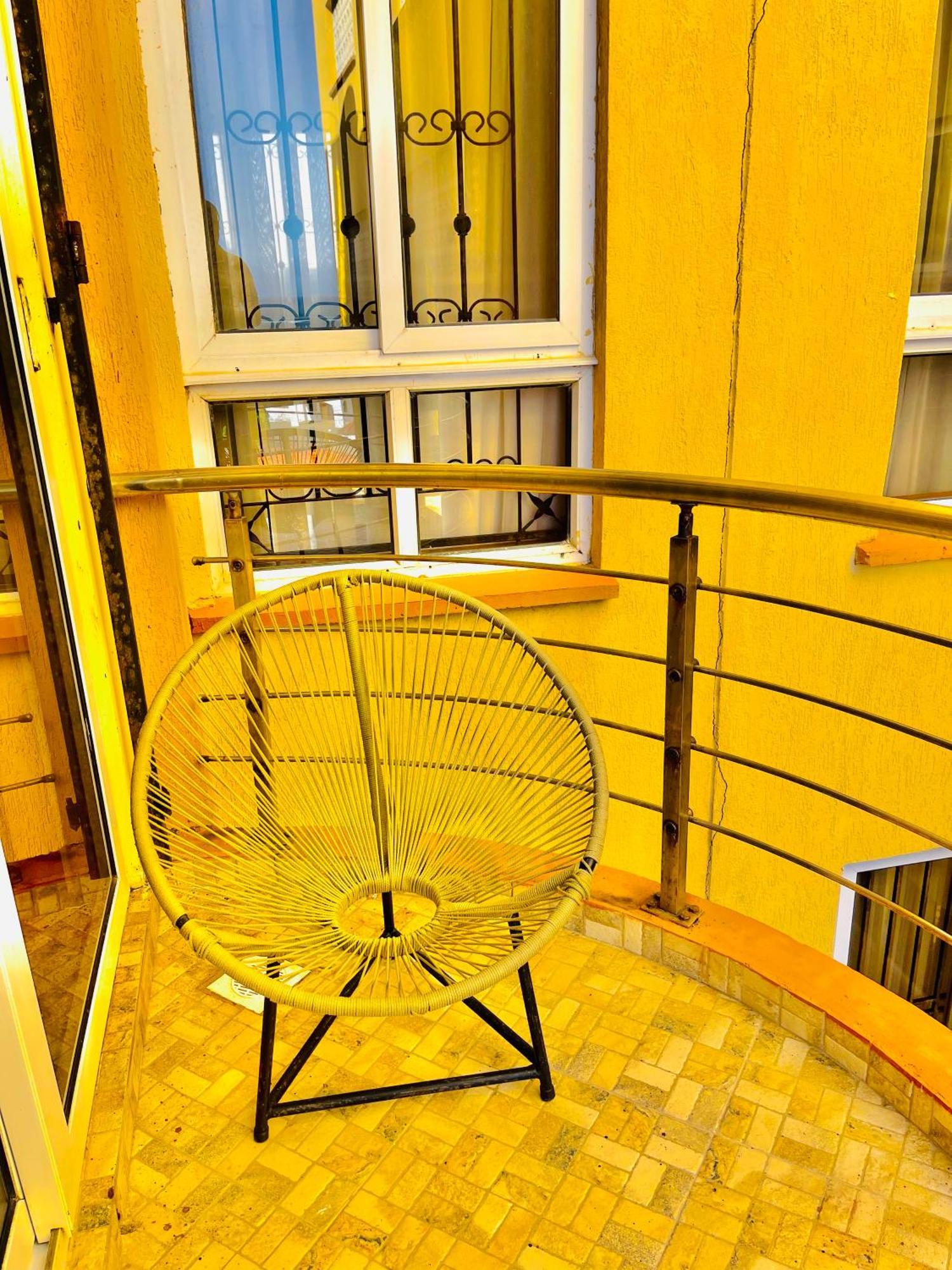 Bed and Breakfast Elna'S Nyali - Work & Unwind - Pool, Sea Views, Ac & Fast Wi-Fi Момбаса Екстер'єр фото
